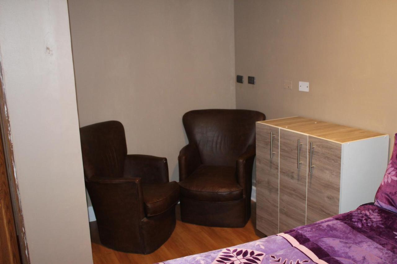 Quarto Família com Banheiro Compartilhado